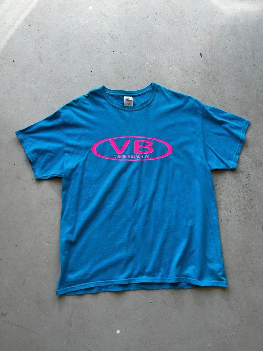 Gildan Virginia Beach VB Graphic T-Shirt Blue Size XL